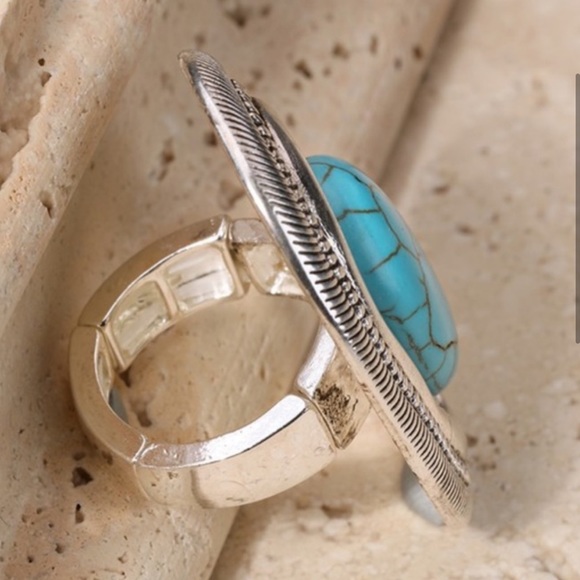 Oversized Boho Oval Ring - Picture 3 of 6